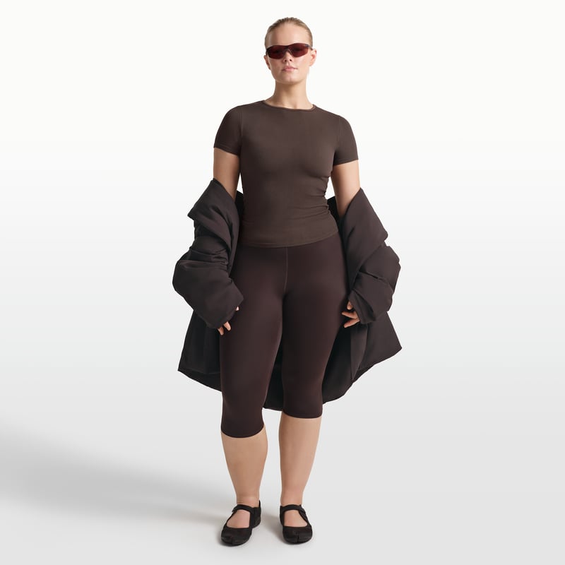 NikeSKIMS Ribbed Seamless IR5002-249 04