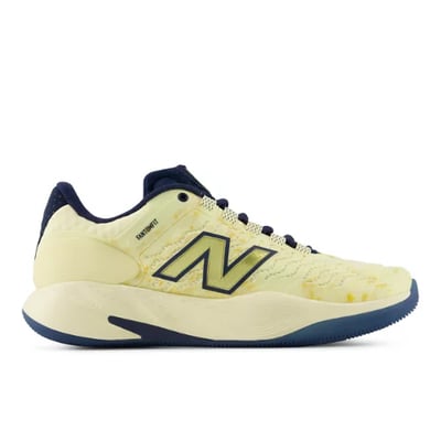 Buty do tenisa New Balance Fresh Foam X CT-Rally v2 "Angora & Dawn Glow" | Kobiety | Tenis | 00 | SPORTSHOWROOM