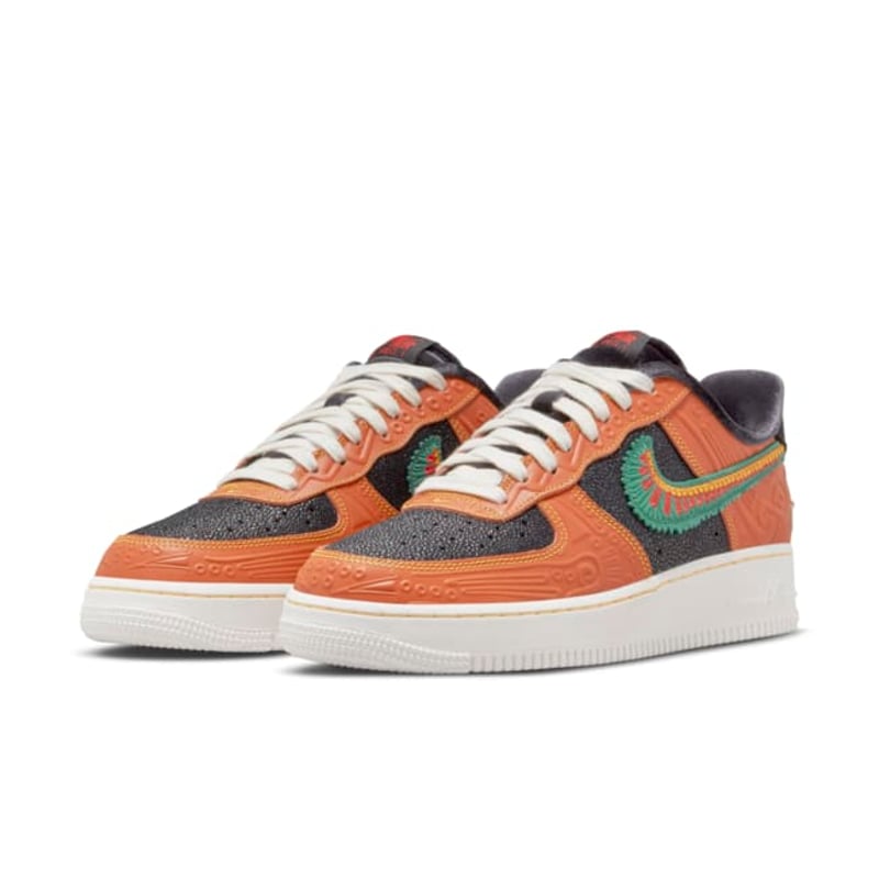 Nike Air Force 1 '07 LX DO2157-816 05