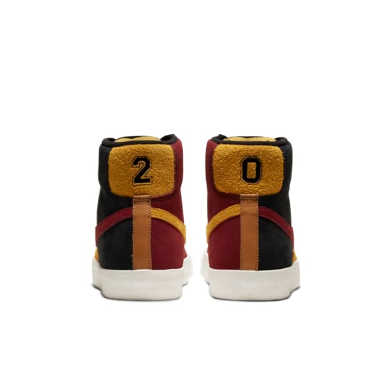 Nike Blazer Mid CU6442-001 06