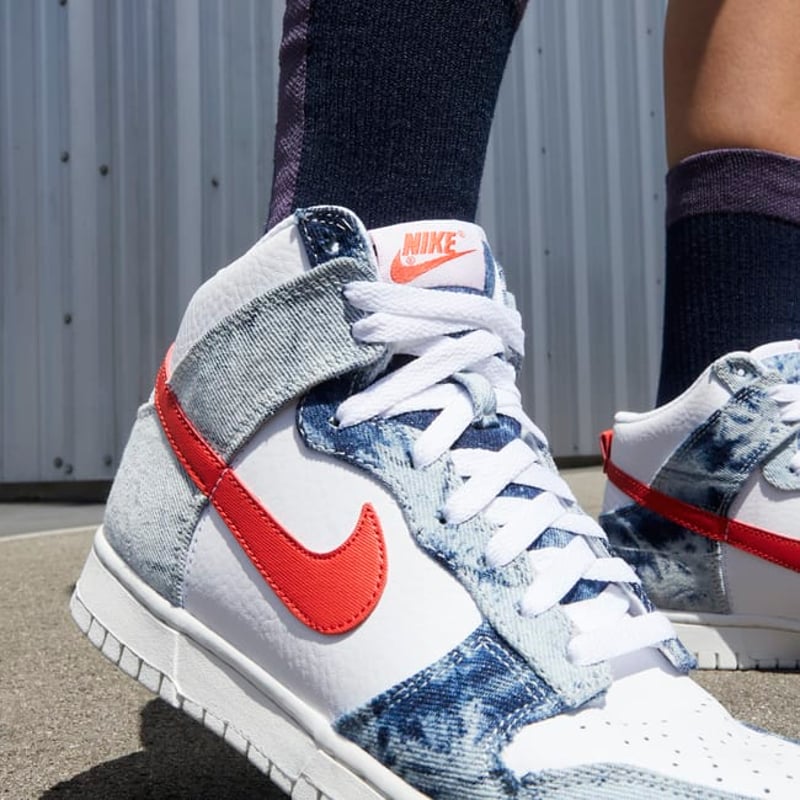 Nike Dunk High DV2181-900 02