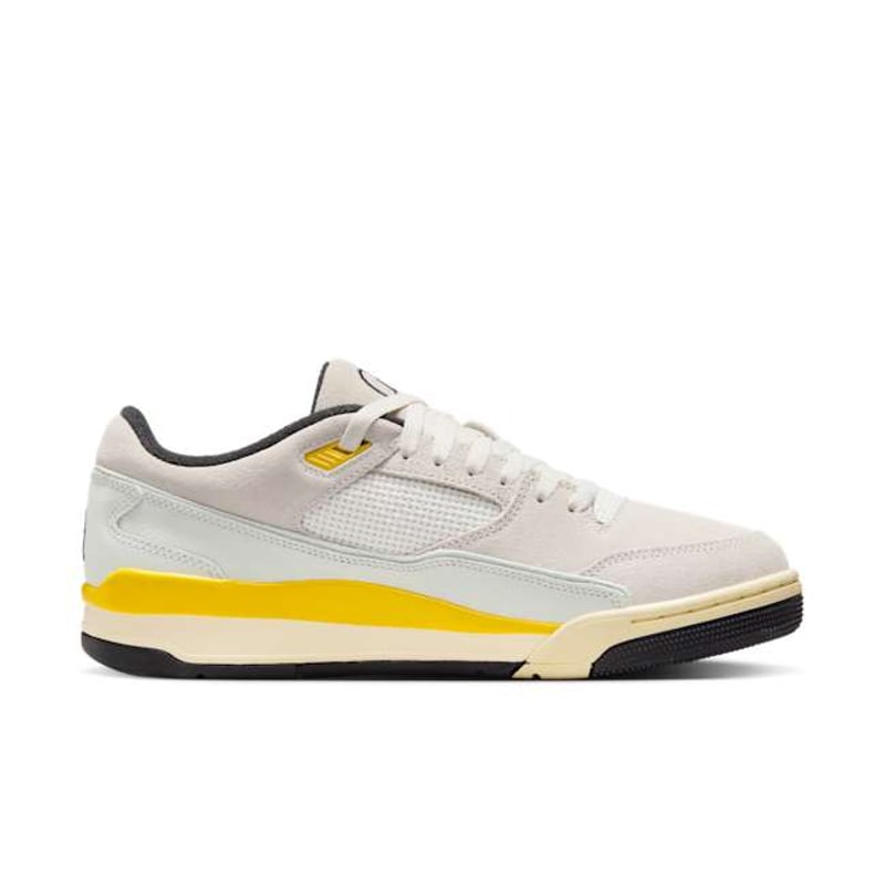Jordan Flight Court x Quai 54 IB8838-107 03