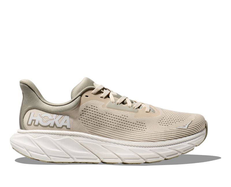 HOKA Arahi 7