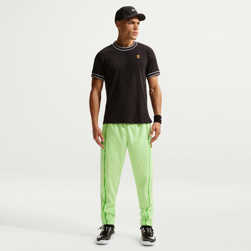 NikeCourt Heritage FZ6928-360 01