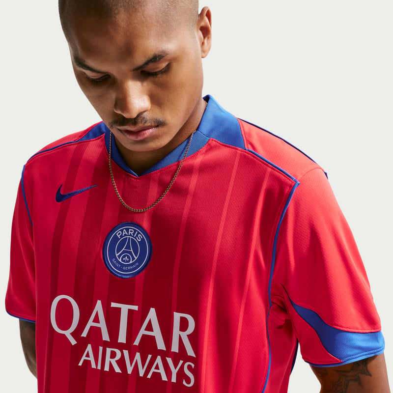 Nike Paris Saint-Germain 2025/26 Stadium Dri-FIT Total 90 HJ4606-680 03
