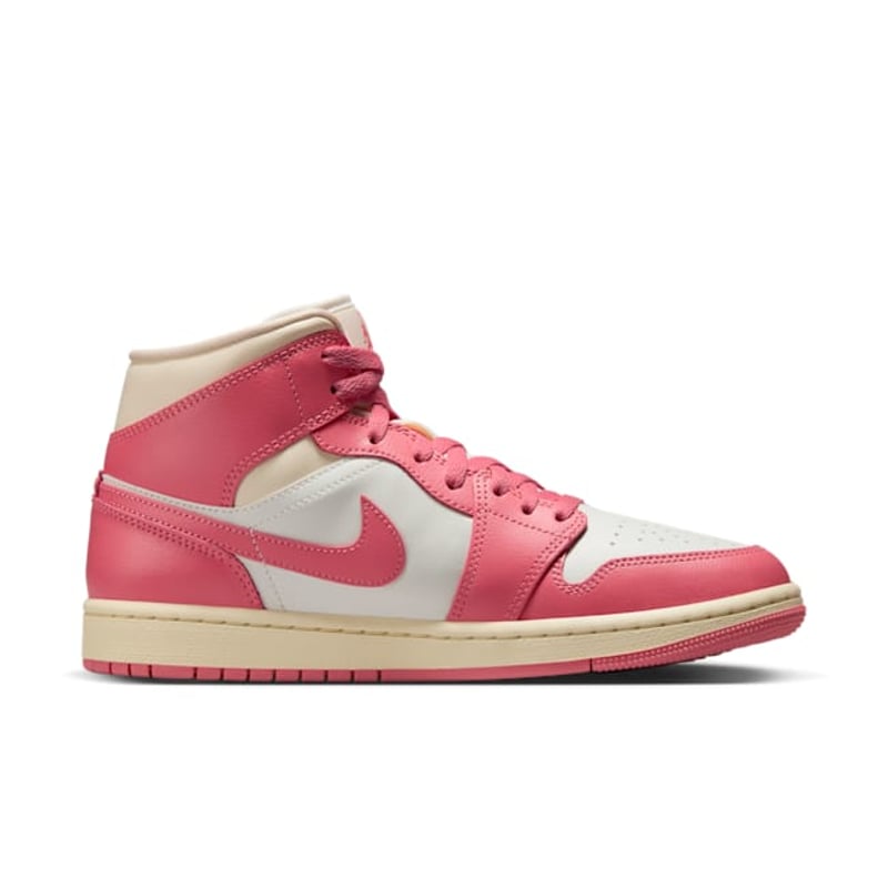 Jordan 1 Mid BQ6472-109 03