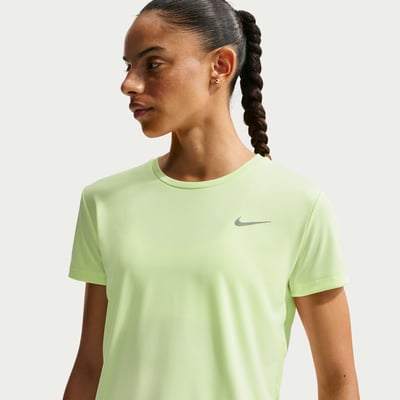 Camiseta Nike Miler "Barely Volt" | Mujer | Correr | 01 | SPORTSHOWROOM