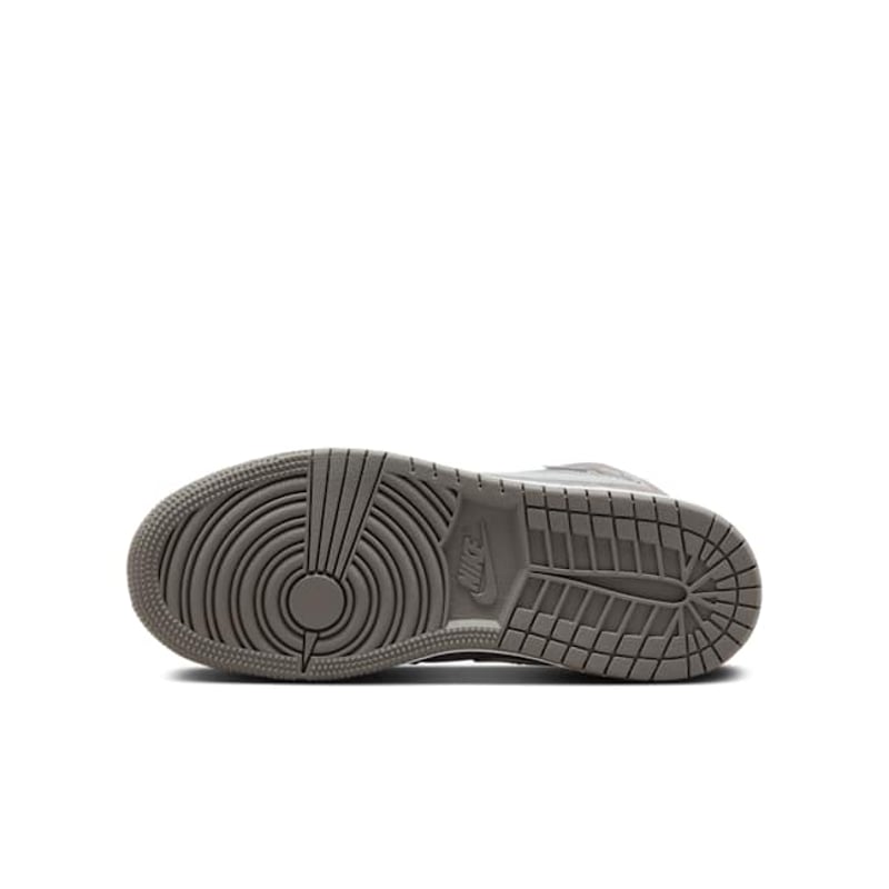 Jordan 1 Mid FZ1209-001 02