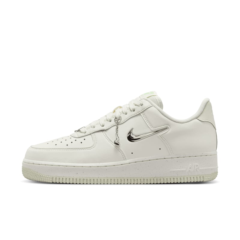 Nike Air Force 1 '07 Next Nature SE FN8540-100 01