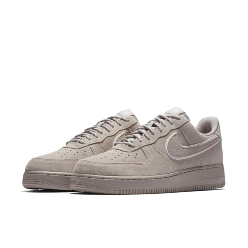 Nike Air Force 1 Low '07 LV8 AA1117-201 05