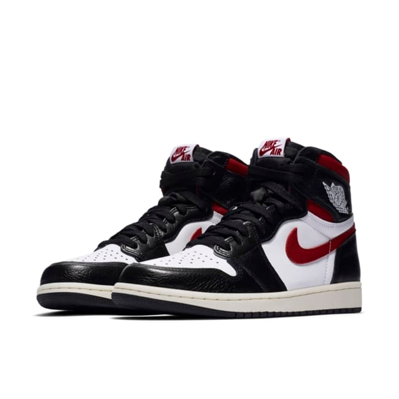 Jordan 1 Retro High OG 555088-061 04