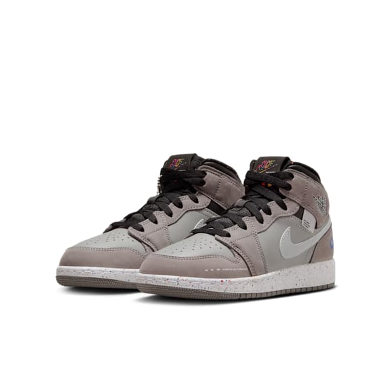 Jordan 1 Mid FZ1209-001 05