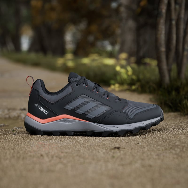 adidas Tracerocker 2.0 IF0377 02