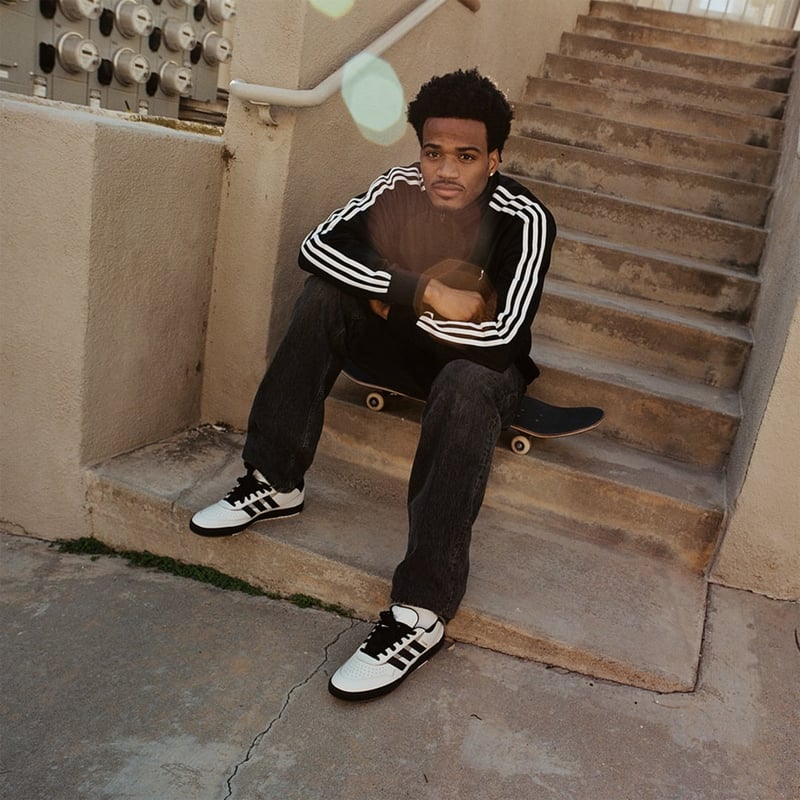 adidas Tyshawn II IF9712 02