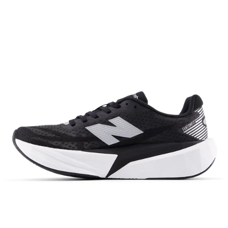 New Balance FuelCell Rebel v5 WFCXLK5 02