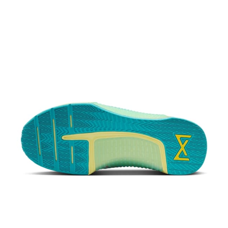 Nike Metcon 9 AMP DZ2616-300 02