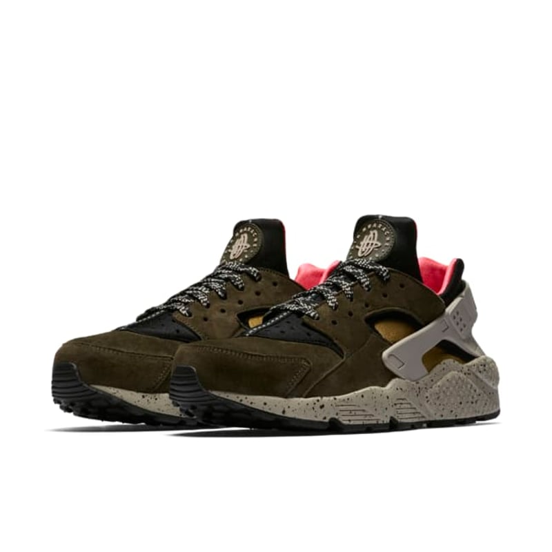 Nike Air Huarache Premium 704830-010 05