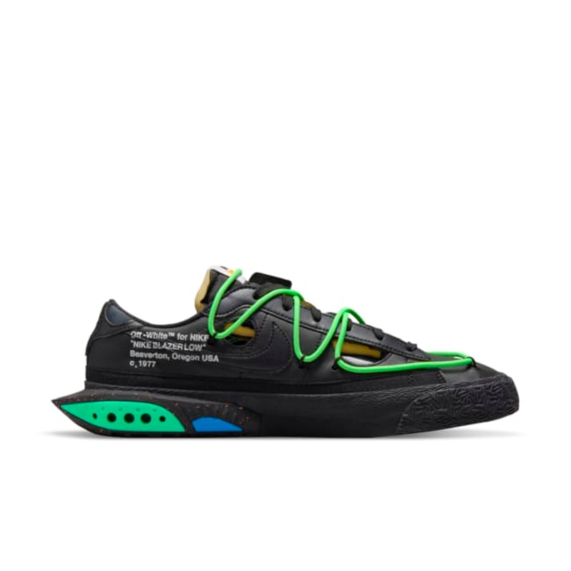 Nike Blazer Low x Off-White™ DH7863-001 03
