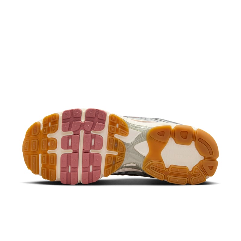 Nike Air Max Moto 2K IQ0365-100 02