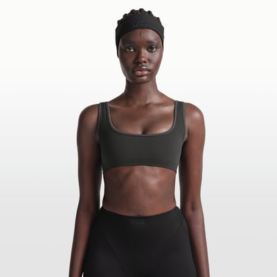 NikeSKIMS Ribbed Seamless IU8300-054 01