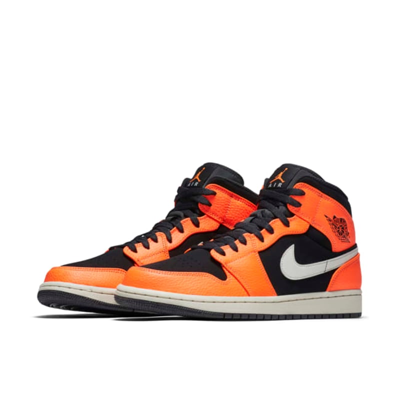Jordan 1 Mid 554724-062 04