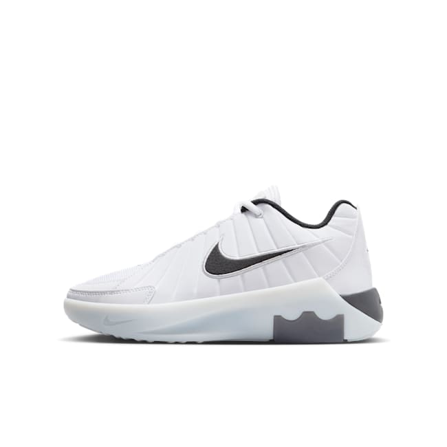 Nike LeBron Witness 9