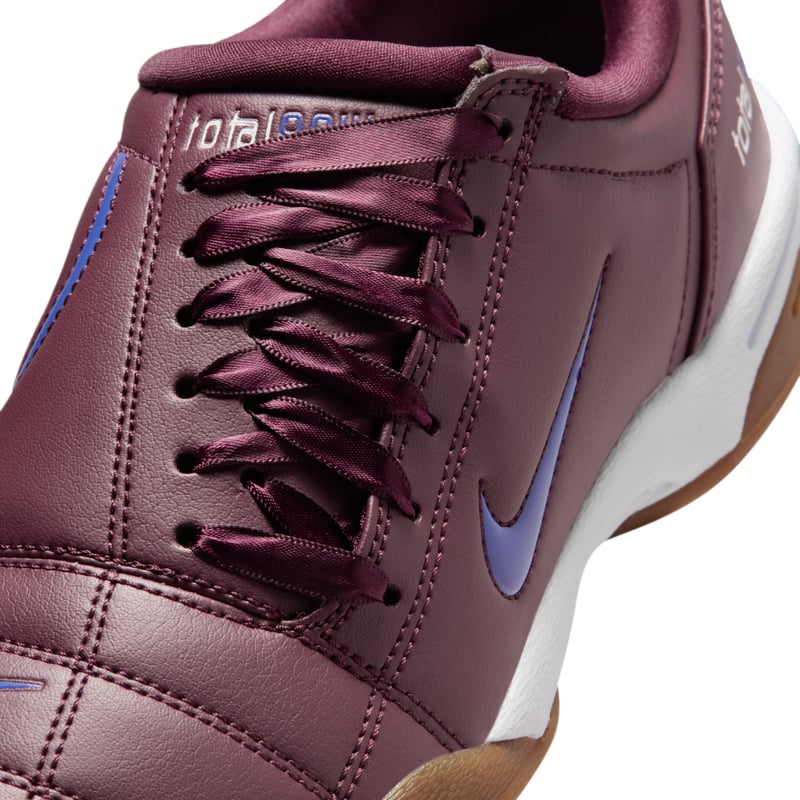 Nike Total 90 IO2387-601 07
