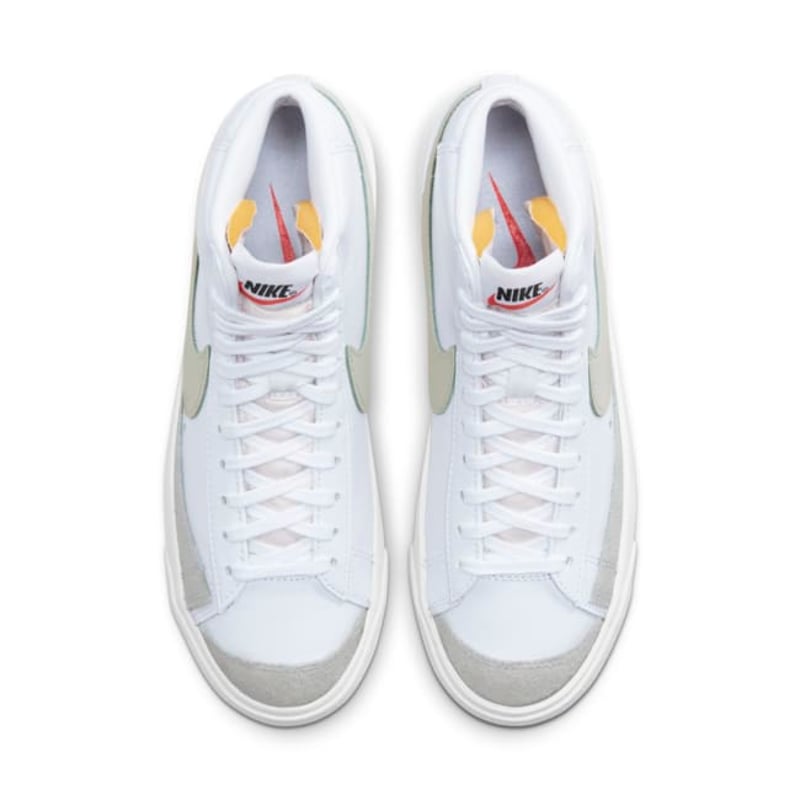 Nike Blazer Mid '77 Vintage CZ1055-106 04