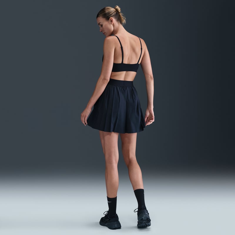 Nike Form Light-Support Triangle HQ7003-011 05