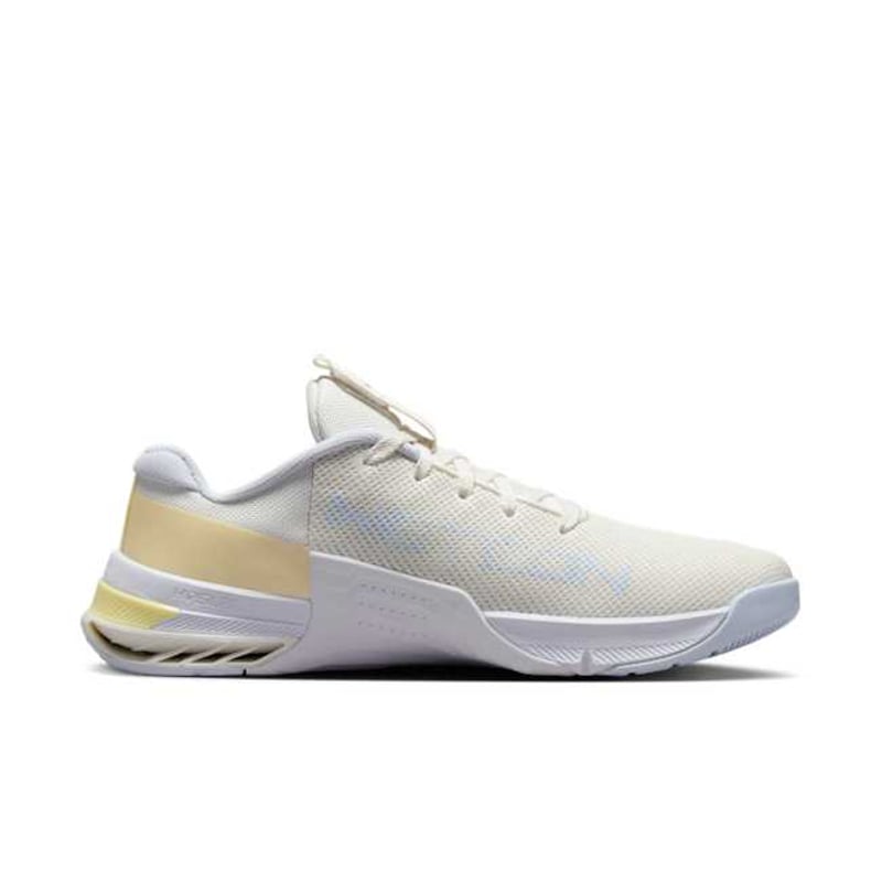 Nike Metcon 8 FD0795-500 03