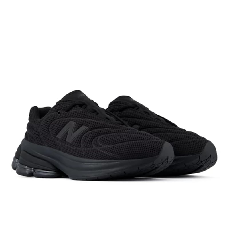 Superge New Balance 5030 "Black & Black Metallic" | Moški & Ženske | Sportstyle | 02 | SPORTSHOWROOM