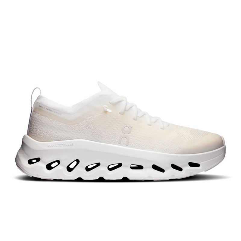 On Cloudtilt Moon x Zendaya 3WF30420664 01