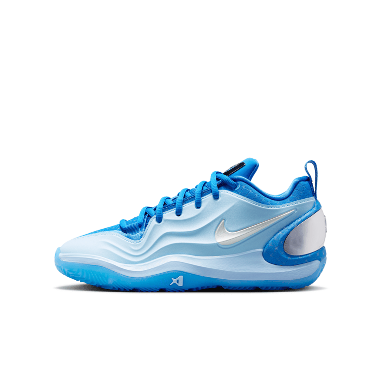 Nike A'Two
