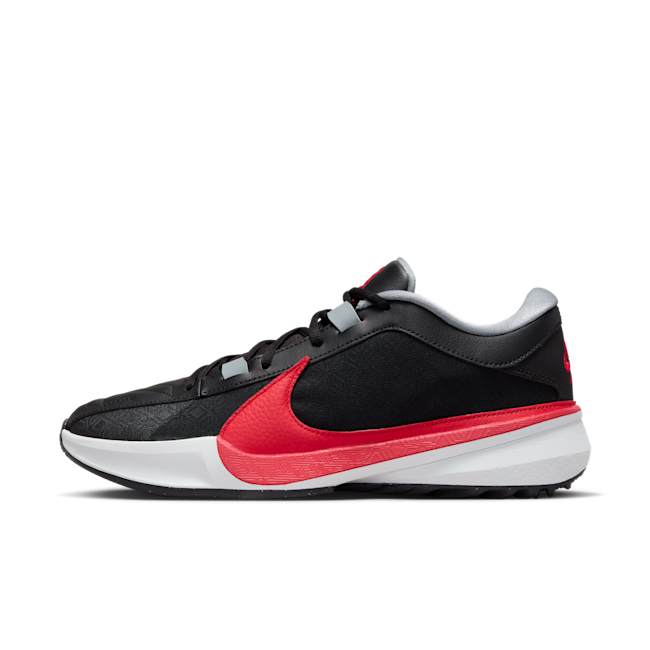 Nike Giannis Freak 5