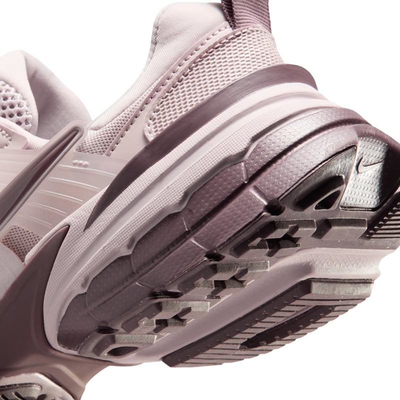 Nike V2K Run trainers "Particle Rose & Tattoo" | Women | SportStyle | 08 | SPORTSHOWROOM
