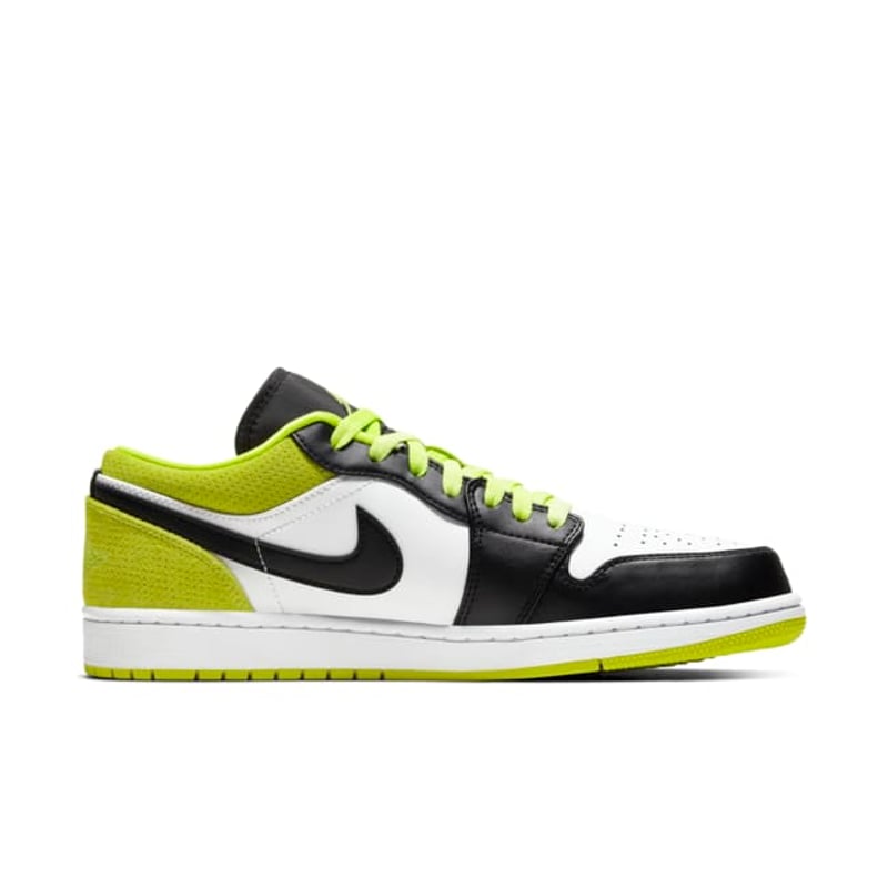 Jordan 1 Low CK3022-003 03