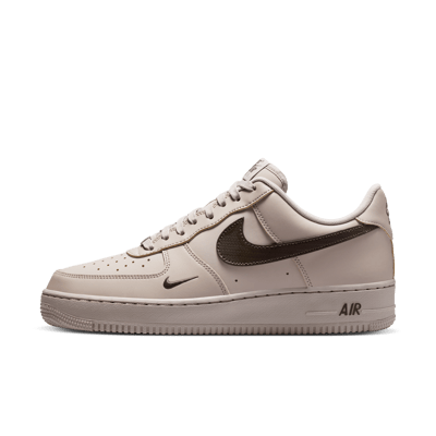 Sneakersy Nike Air Force 1 '07 "College Grey & Newsprint" | Mezczyzni | Sportstyle | 01 | SPORTSHOWROOM