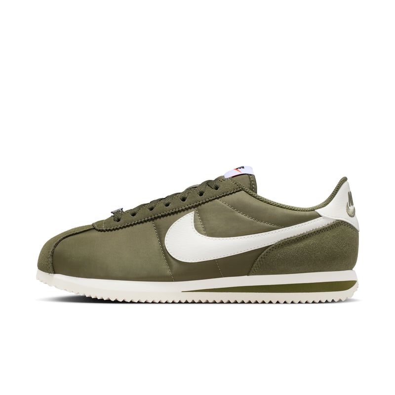 Sneakersy Nike Cortez Textile "Medium Olive & Sail" | Kobiety | Sportstyle | 01 | SPORTSHOWROOM