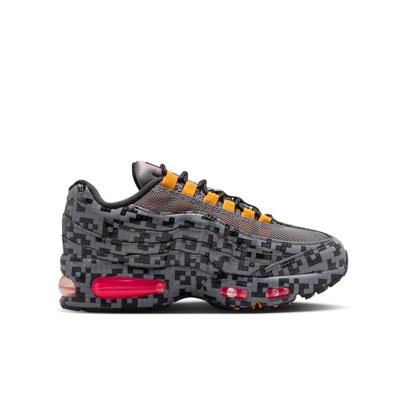 Superge Nike Air Max 95 x LEGO "Smoke Grey & Black" | Otroci | Sportstyle | 03 | SPORTSHOWROOM