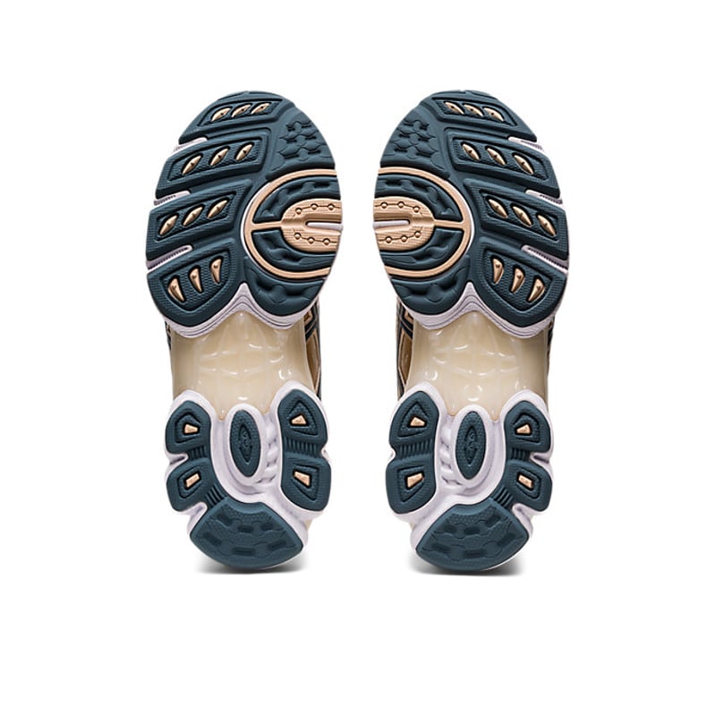 ASICS Gel-Nimbus 9 1202A278-102 07