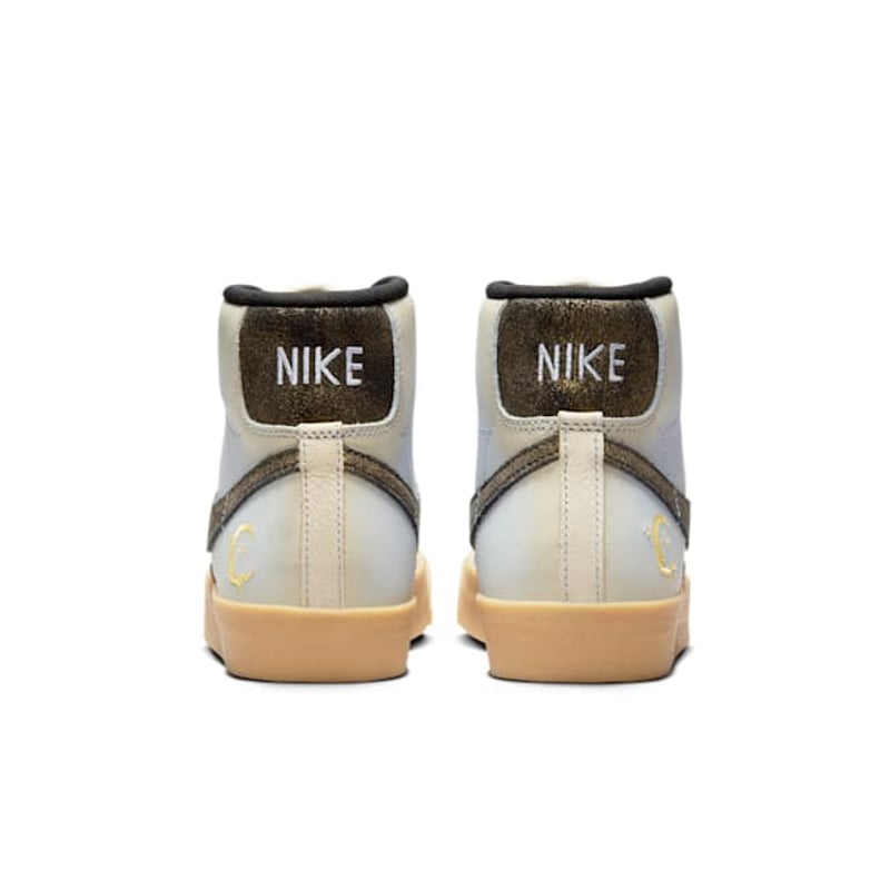 Nike Blazer Mid '77 Premium FQ8173-104 06