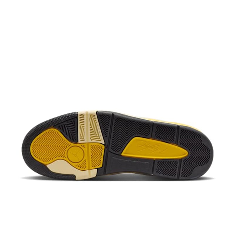 Jordan Flight Court x Quai 54 IB8838-107 02