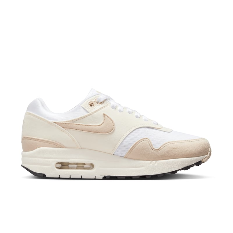 Nike Air Max 1 DZ2628-101 03