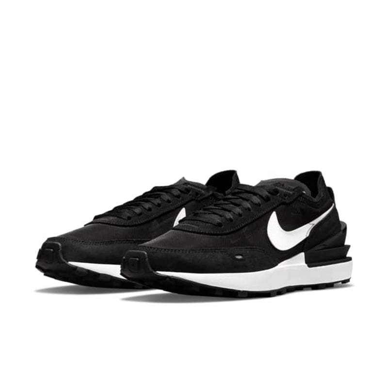 Nike Waffle One DC2533-001 05