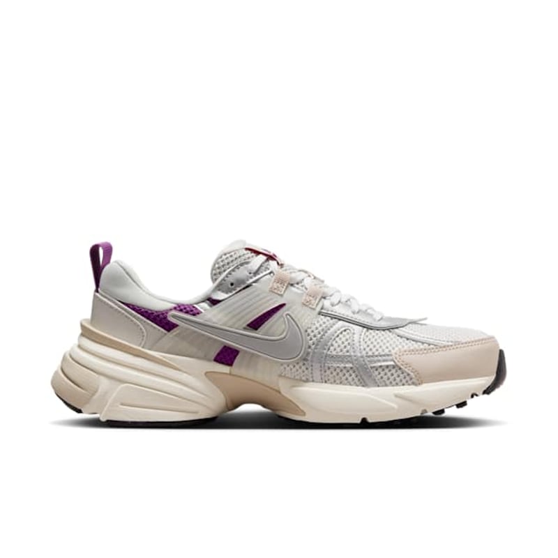 Nike V2K Run HF4305-072 04