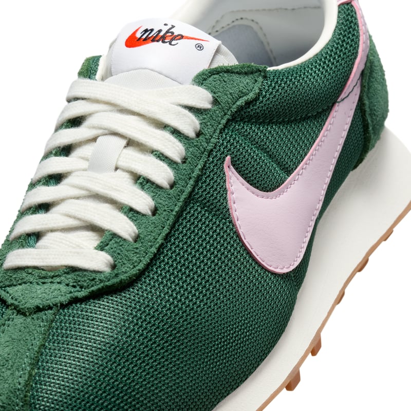 Nike LD-1000 runners "Fir & Bleached Lilac" | Women | Sportstyle | 07 | SPORTSHOWROOM