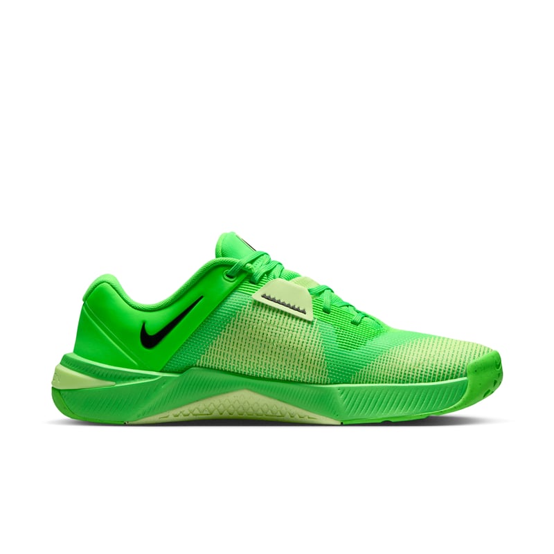 Nike Metcon 10 gym runners "Green Strike & Light Liquid Lime" | Men | Training | 03 | SPORTSHOWROOM