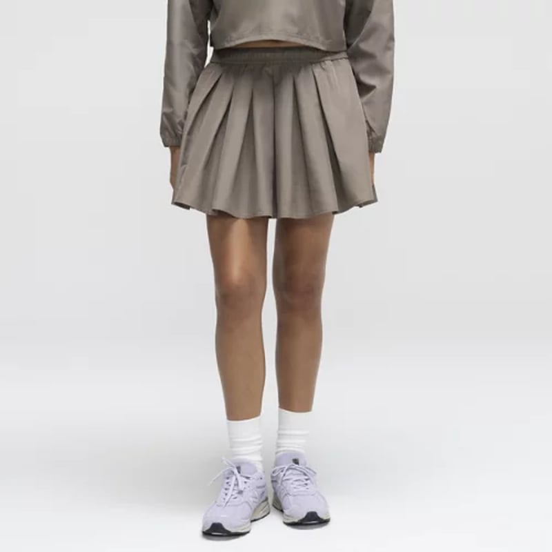 Suknja New Balance Made in USA Pleated "Thunder Brown" | Žene | | 03 | SPORTSHOWROOM