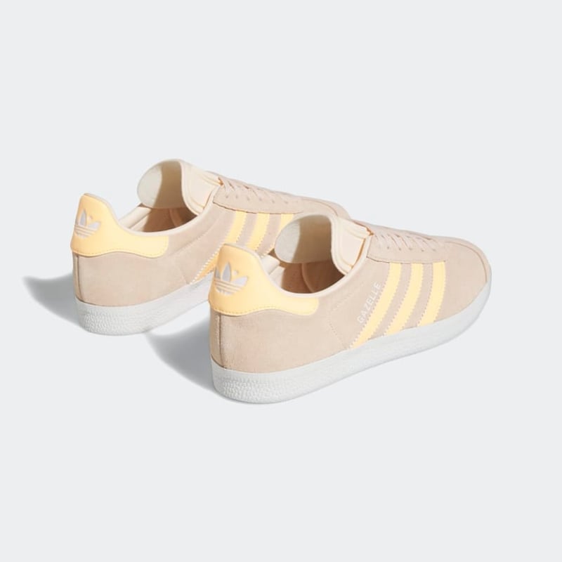 adidas Gazelle IE5137 02