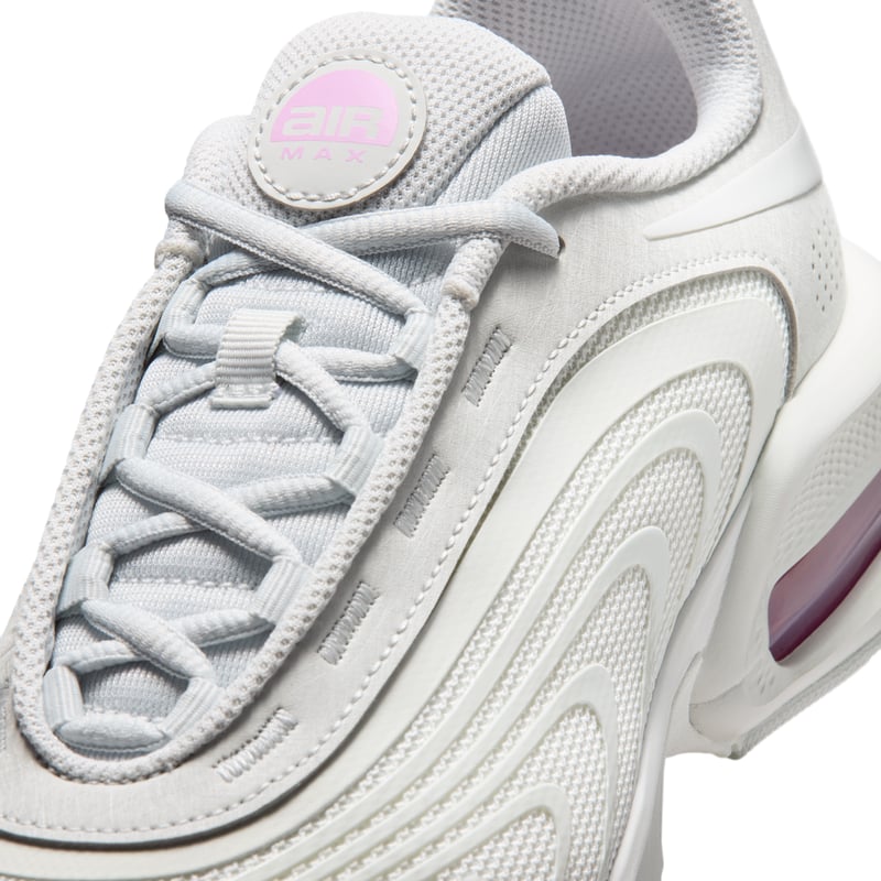 Nike Air Max Fire runners "Summit White & Black" | Women | Sportstyle | 07 | SPORTSHOWROOM